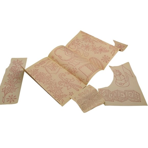 Vintage Happy Christmas Transfer Patterns, MCM Workbasket Iron On Transfers - Picture 1 of 4